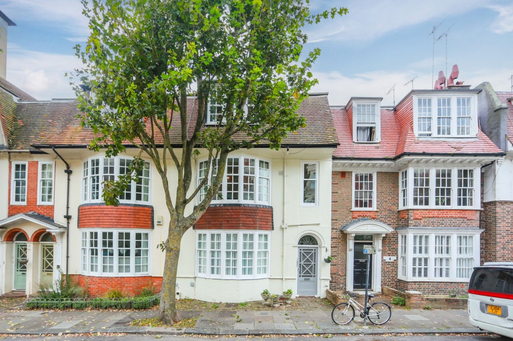 Rochester Gardens, Hove, BN3