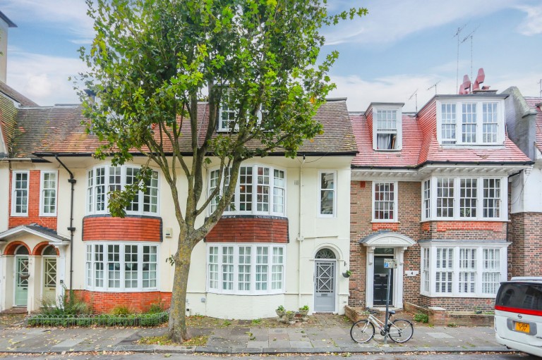 Rochester Gardens, Hove, BN3