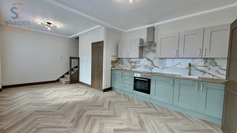 Hartington Court, Lansdowne Way, London, SW8