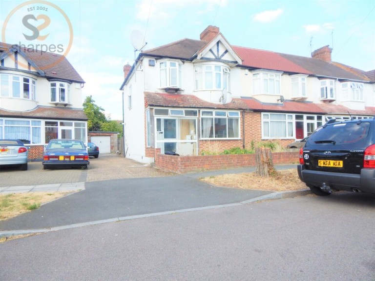 Single Room Beaford Grove, London