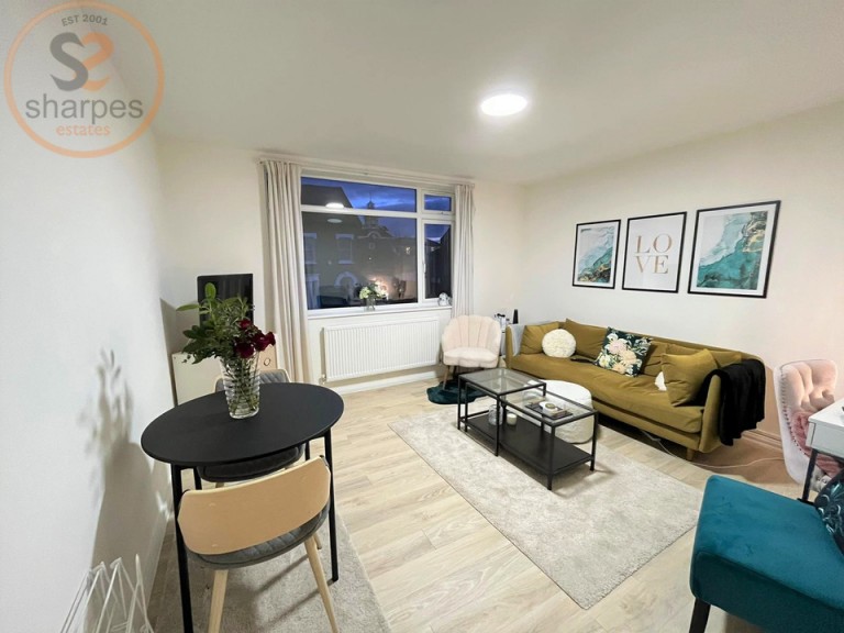 Marion Court, 55 57 Griffiths Road, Wimbledon, London