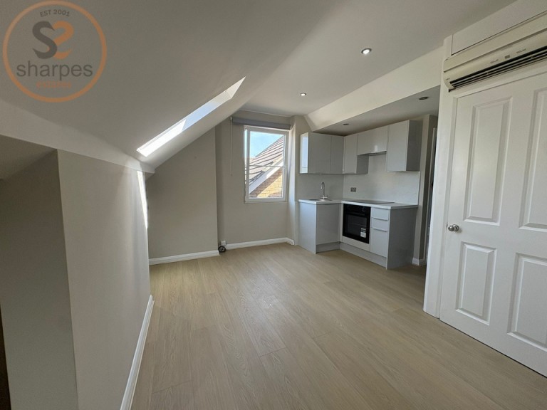 117c Waddon New Road, Croydon, London