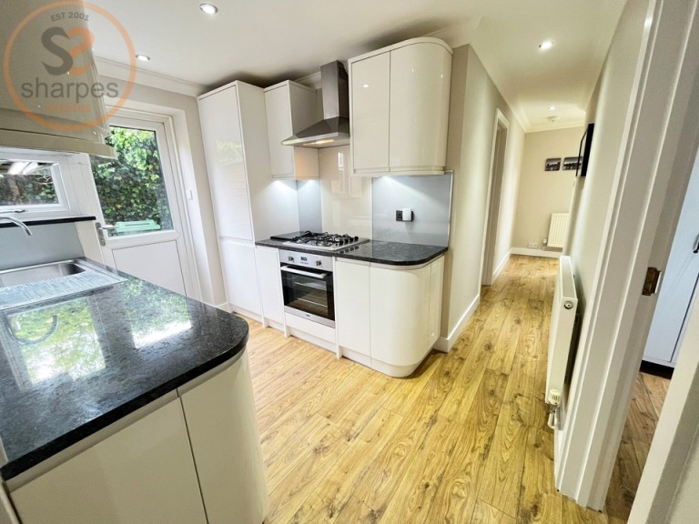 Kingsway Road, Cheam, London