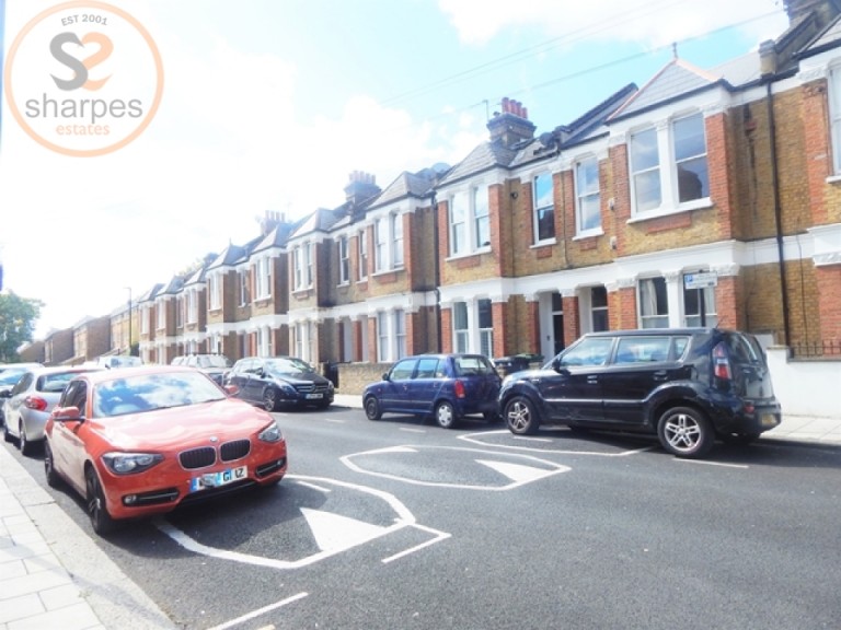 b St Alphonsus Road, Clapham, London