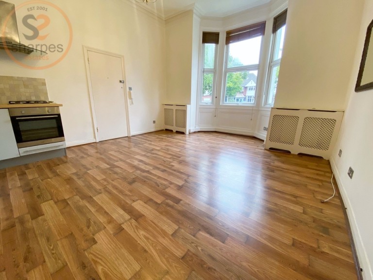 Coombe Lane, London, SW20
