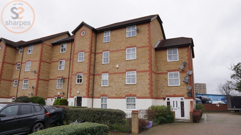 Kennet Square, Mitcham, Surrey
