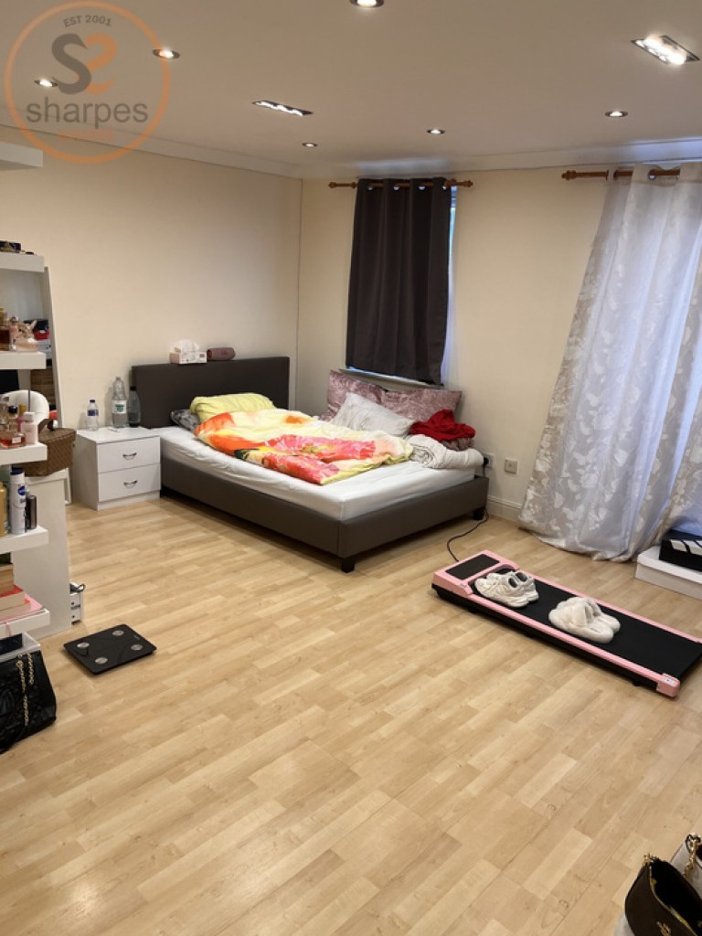 Silbury Avenue, Mitcham, Greater London