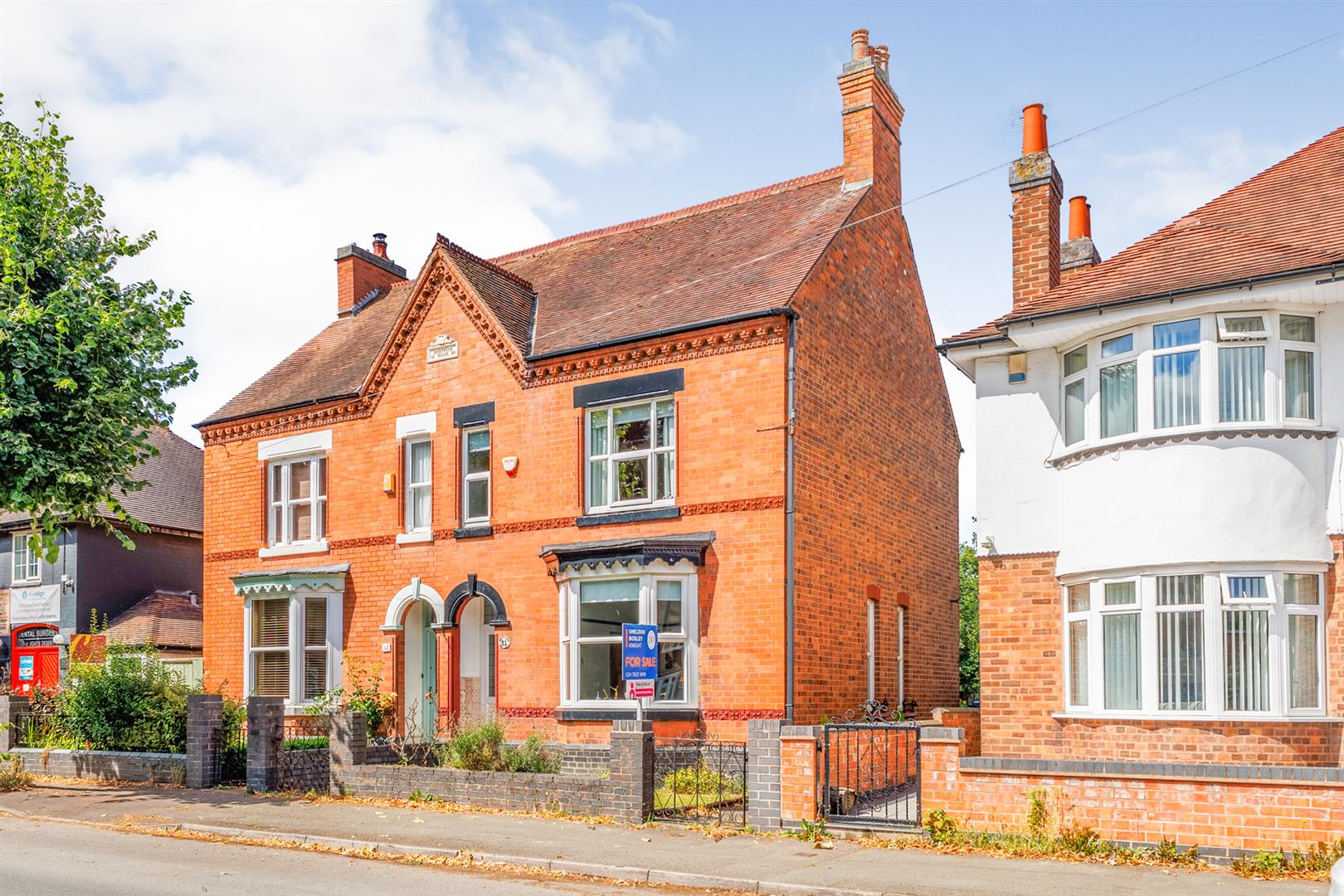 Image of Manor Court Road, Nuneaton