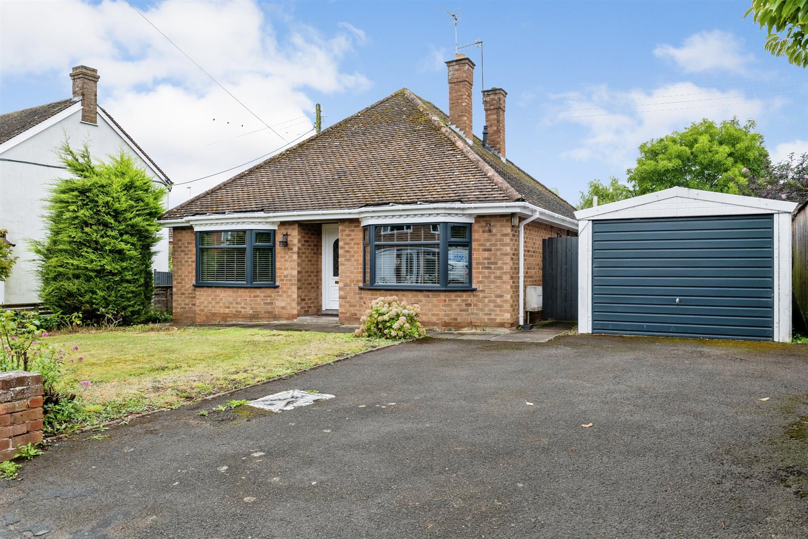 Image of Blacksmiths Lane, South Littleton, Evesham