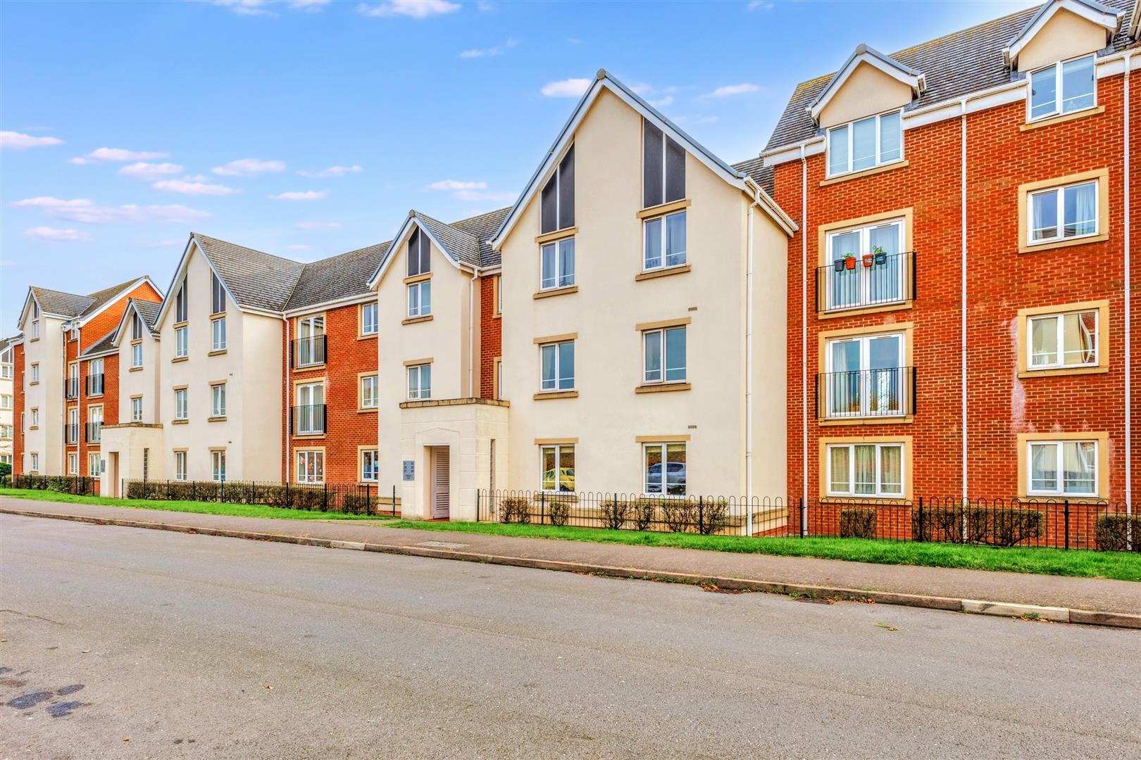 Image of Hamlet Way, Stratford-Upon-Avon