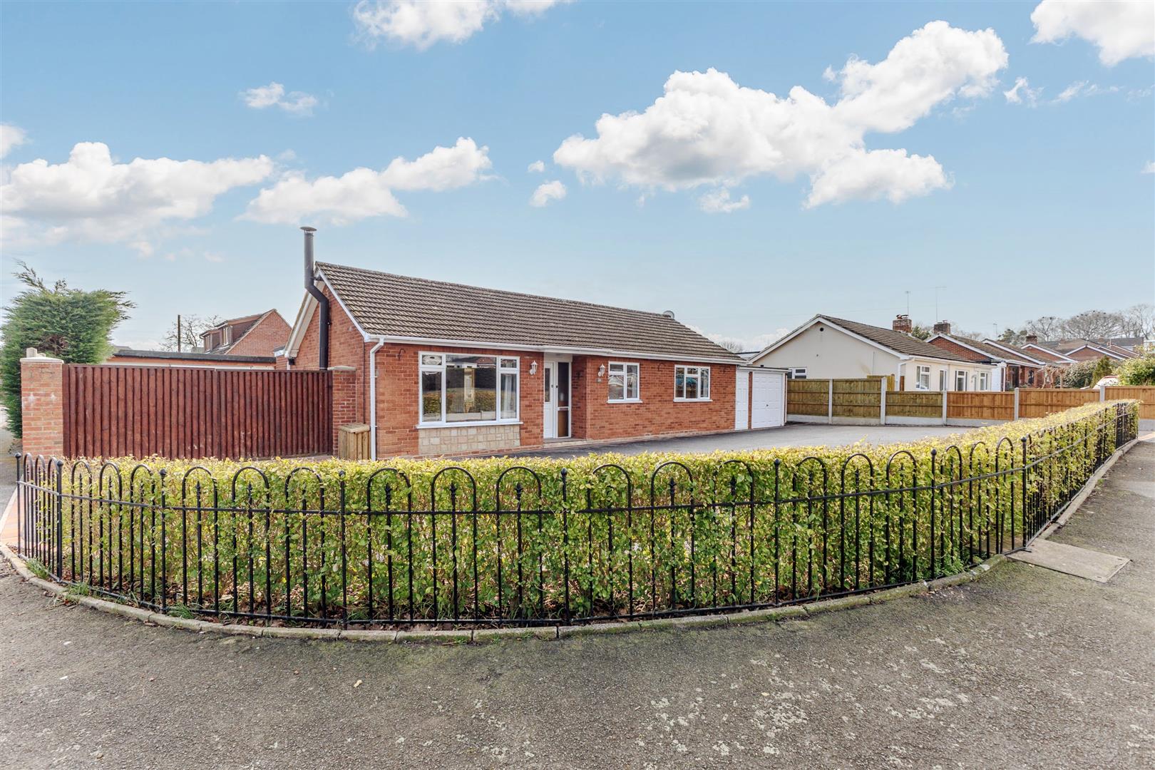Image of Shrubbery Road, Drakes Broughton, Pershore