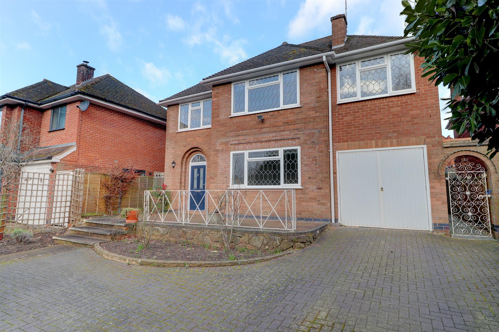 Image of Pears Close, Kenilworth