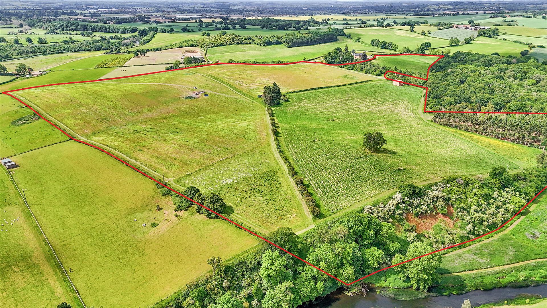 Image of Arable Land at Grove Field Farm Road, Hampton Lucy, Warwickshire, CV35 8AT