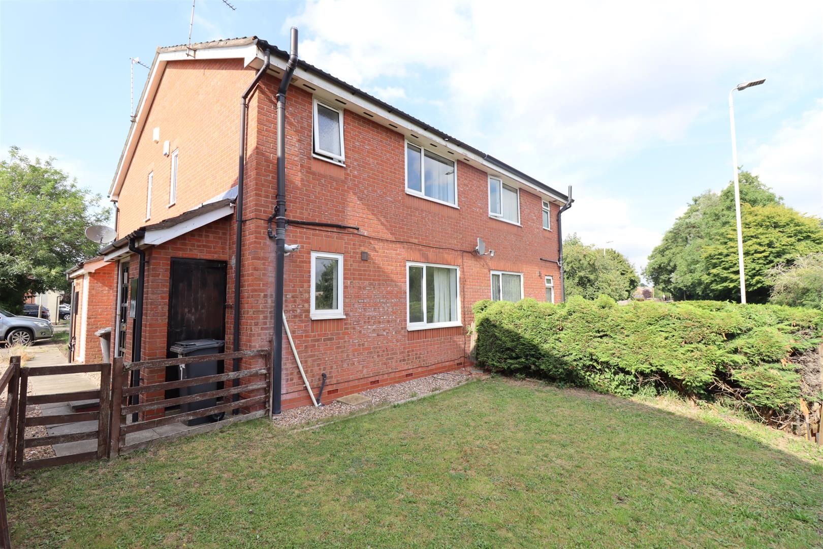 Image of Manston Close, Thurmaston, LE4