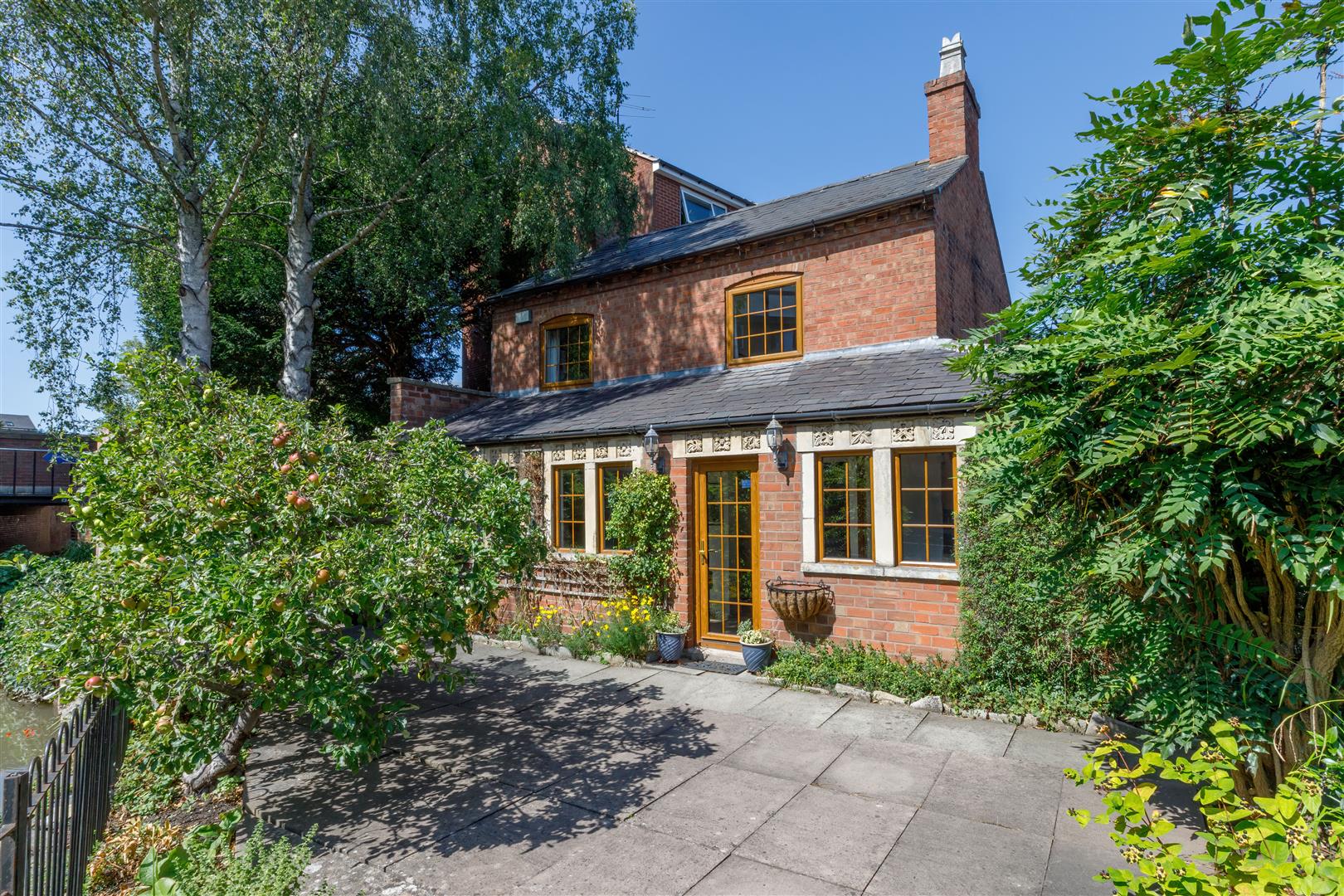 Image of Warwick Road, Stratford-Upon-Avon