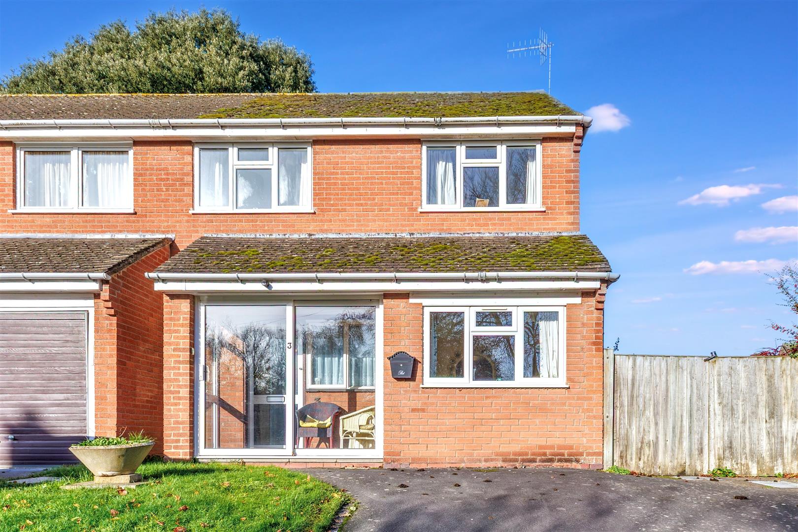 Image of Brook Lane, Newbold On Stour