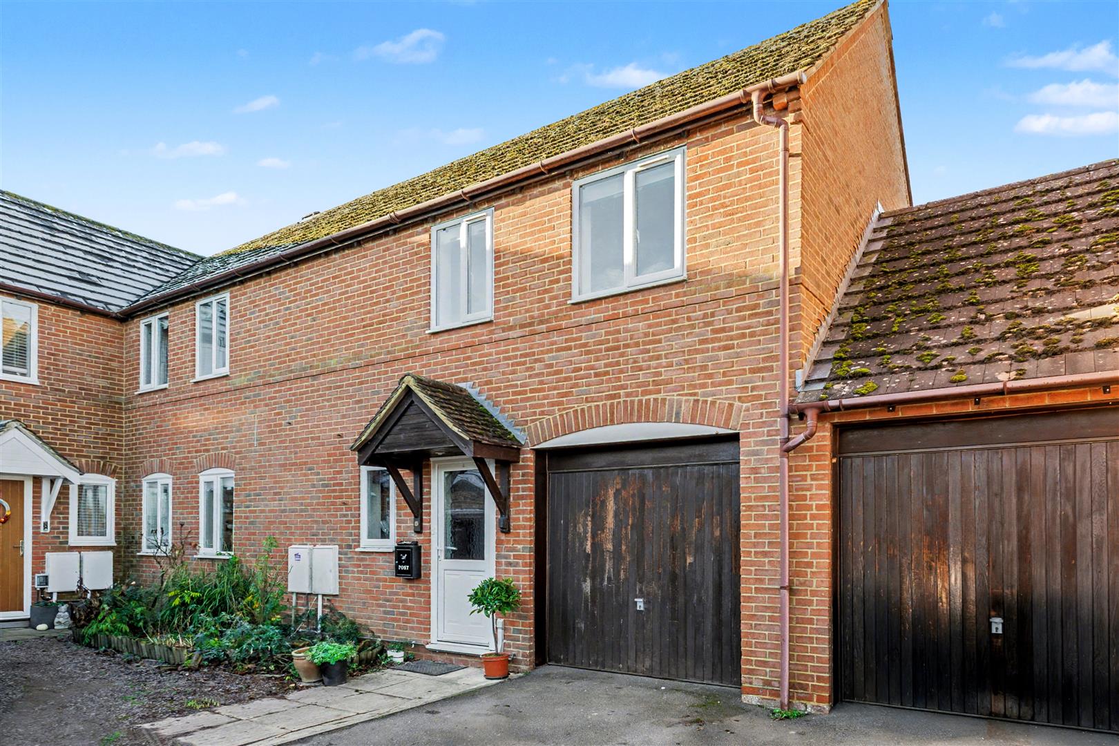 Image of Strensham Gate, Strensham, Worcester