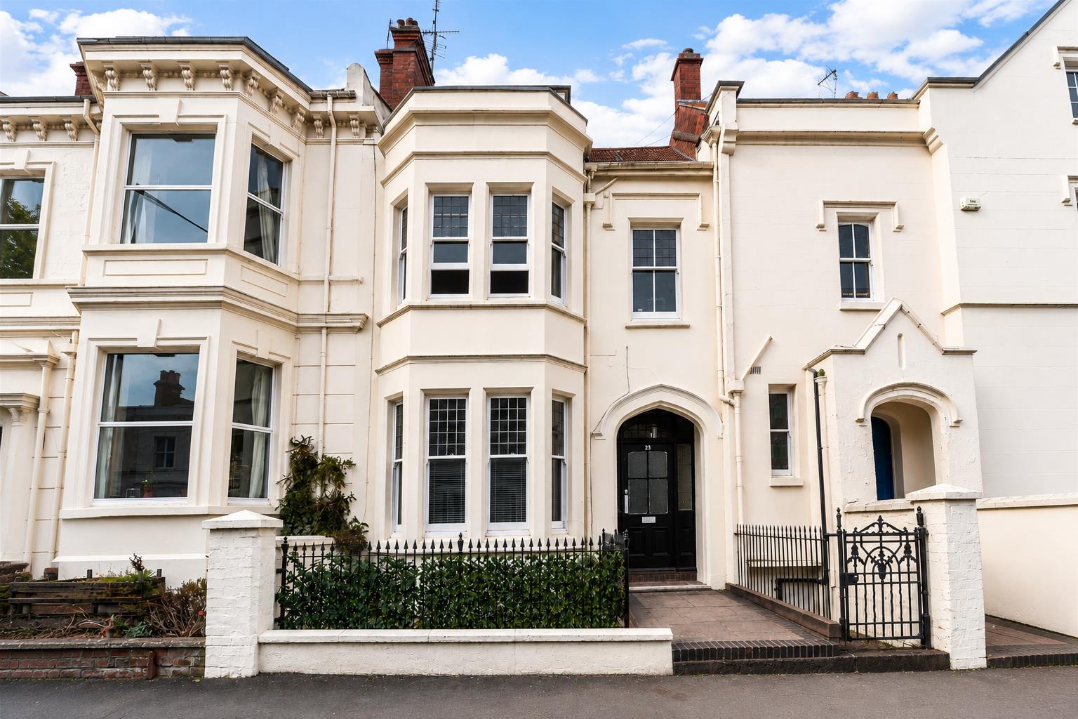 Image of Clarendon Avenue, Leamington Spa