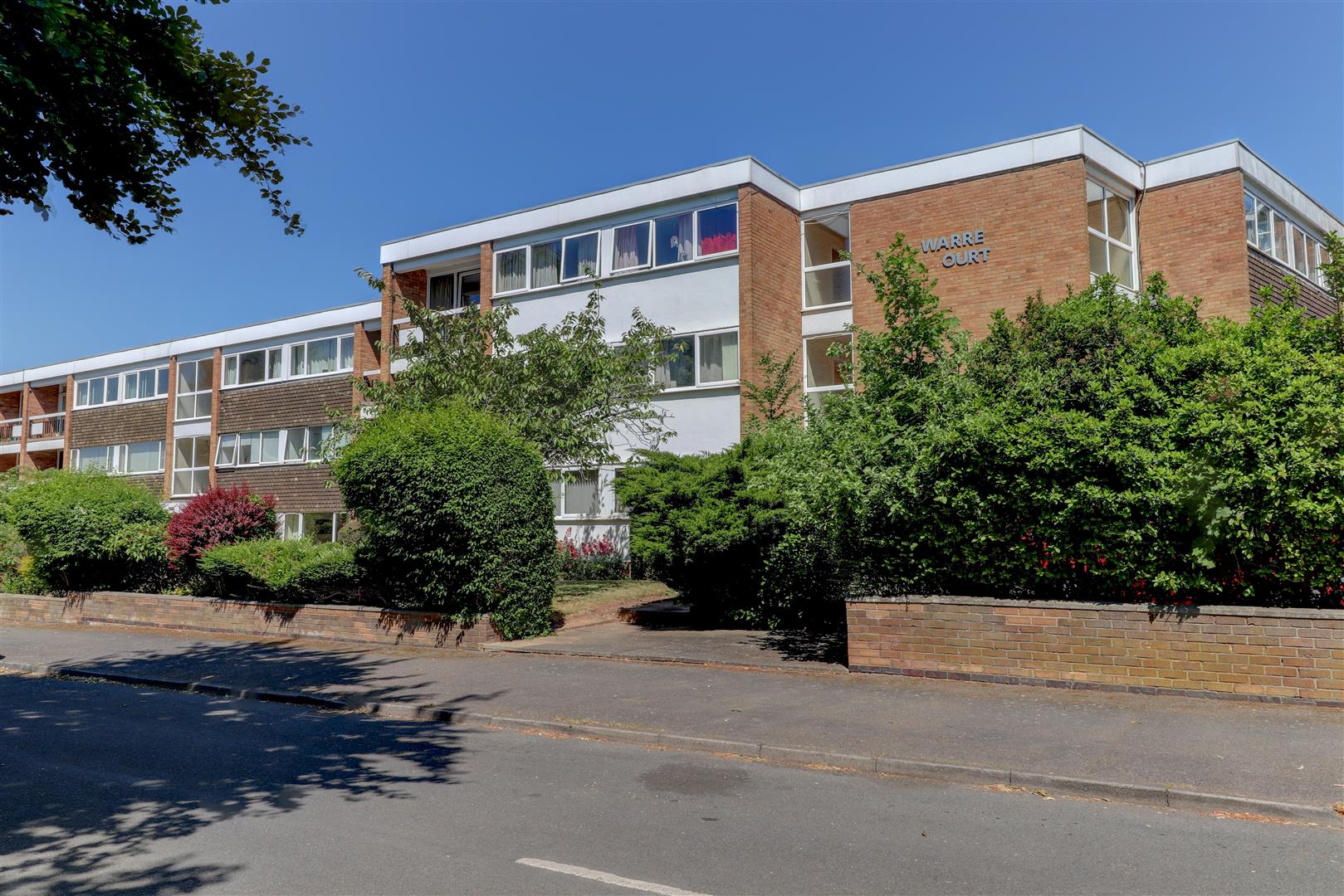 Image of Warren Close, Leamington Spa