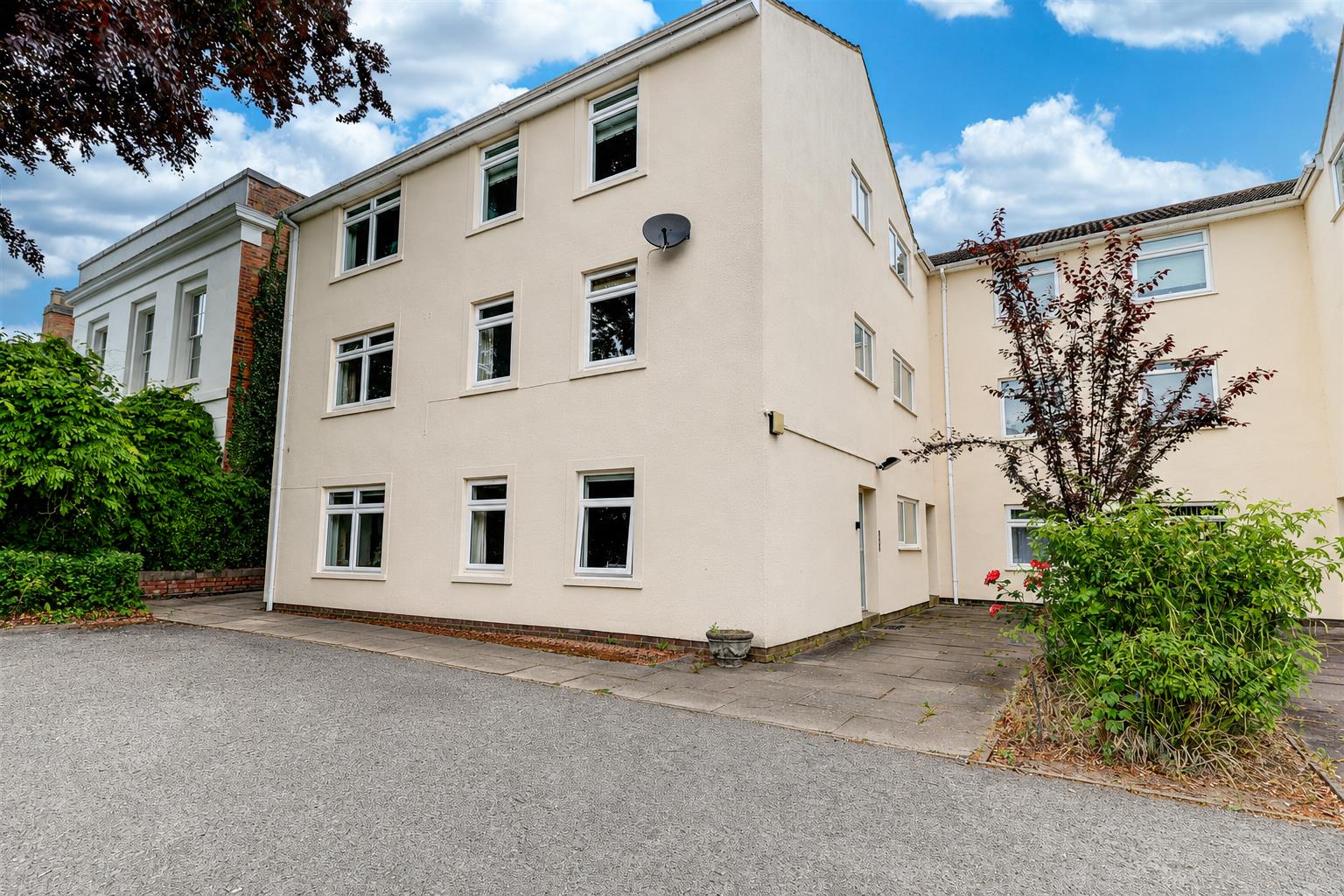 Image of Leam Terrace, Leamington Spa