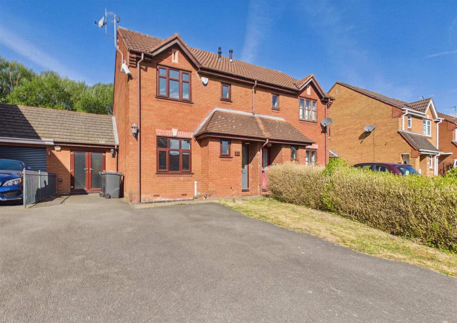 Image of Exbury Way, Nuneaton