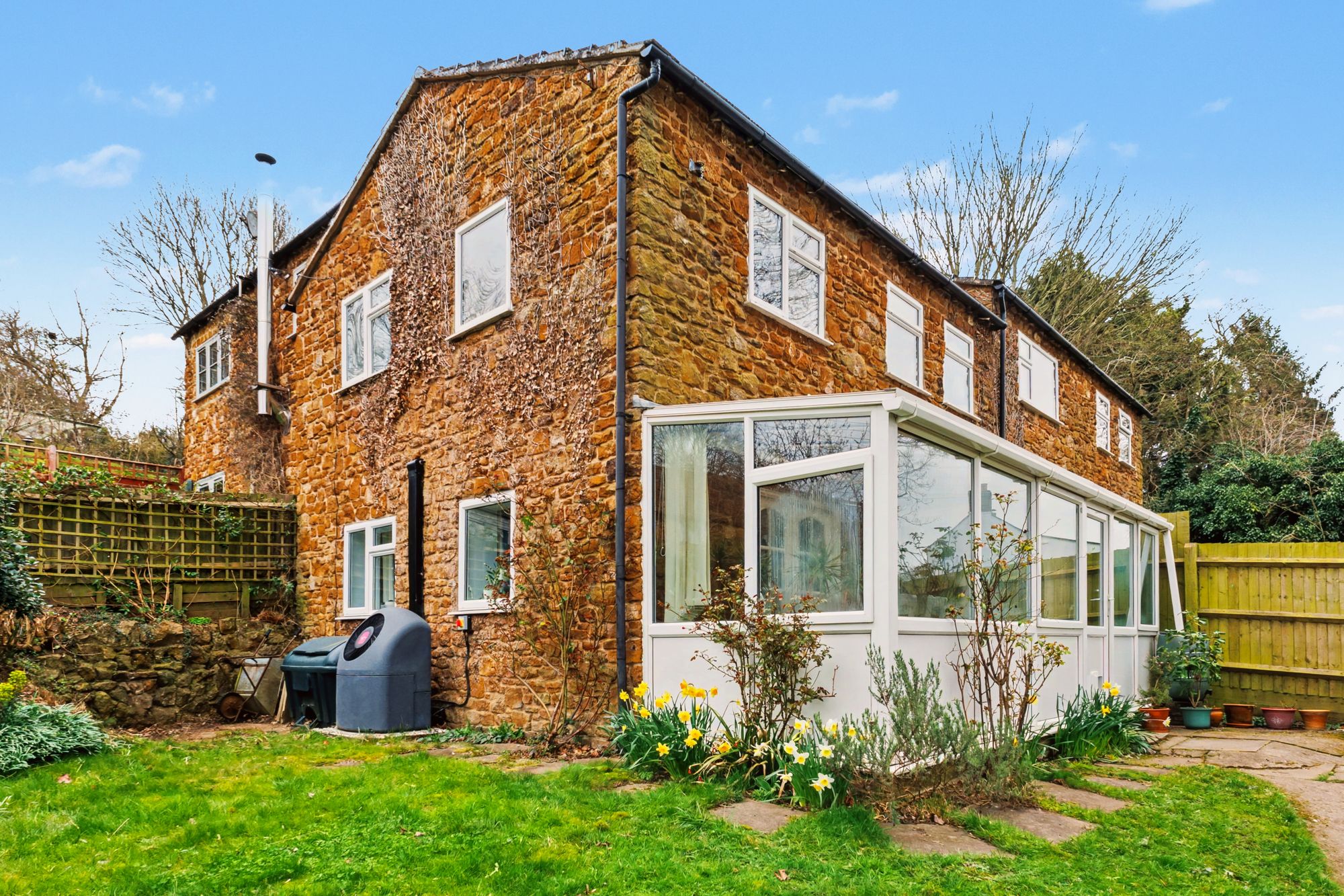Image of School Hill, Mollington, OX17