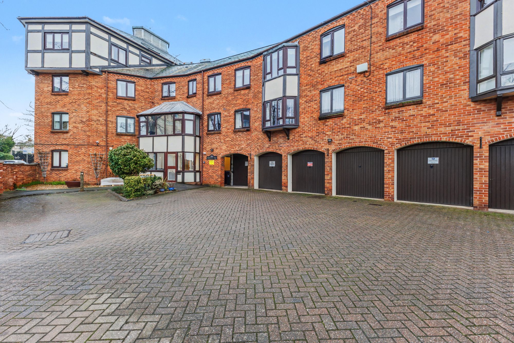 Image of Warwick Road, Stratford-Upon-Avon, CV37