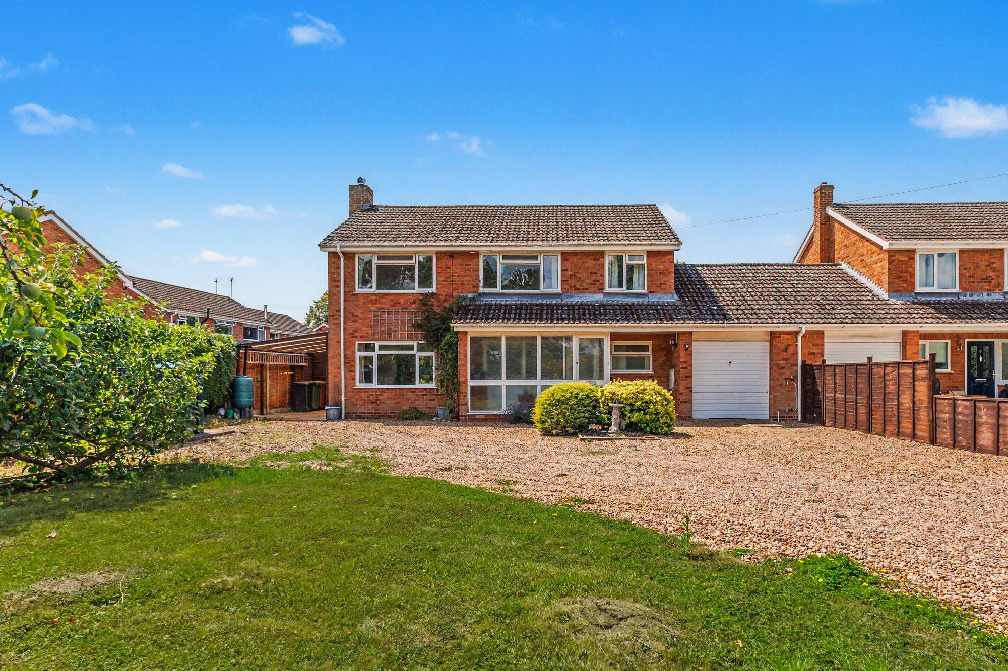 Image of Broadway Road, Aston Somerville, WR12