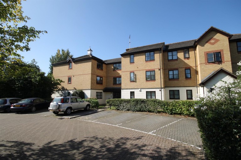 Mullards Close, Mitcham