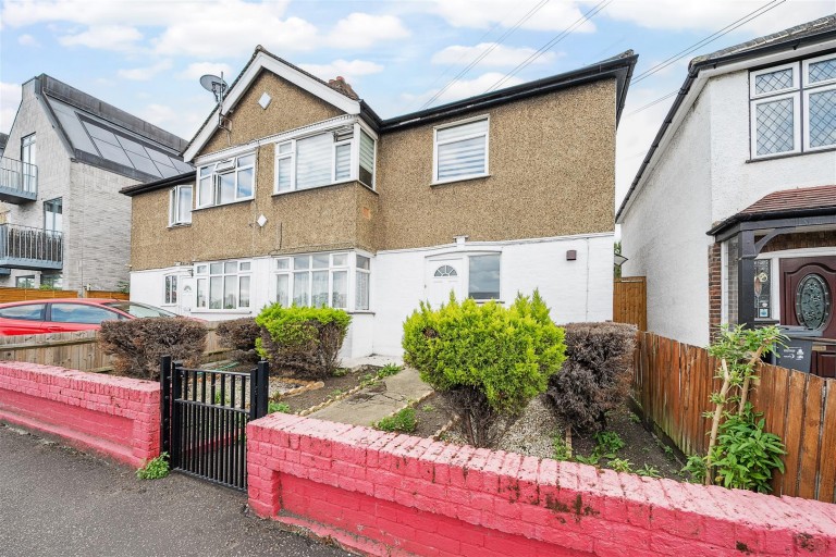 Tramway Path, Mitcham