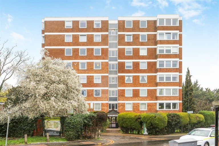 North Street, Carshalton