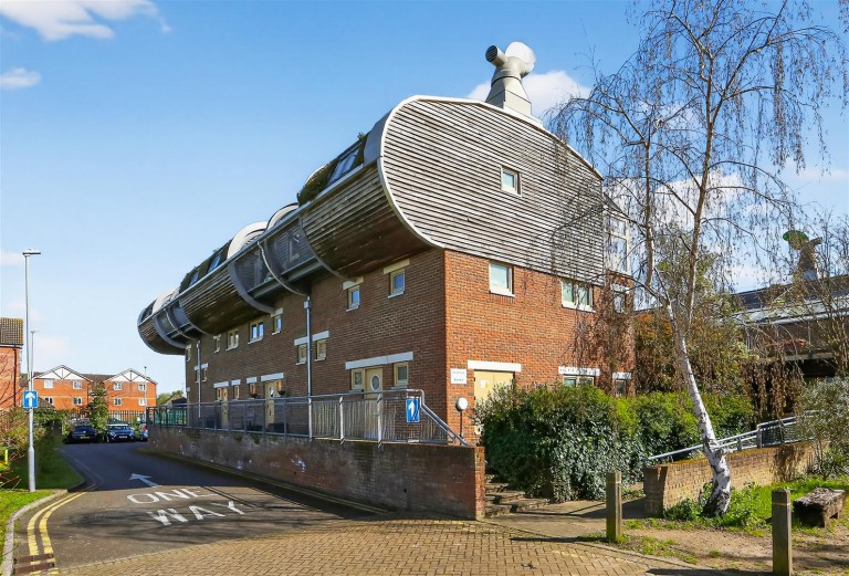 7 Helios Road, WALLINGTON