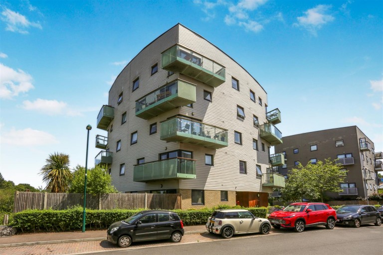 Otter Drive, Carshalton