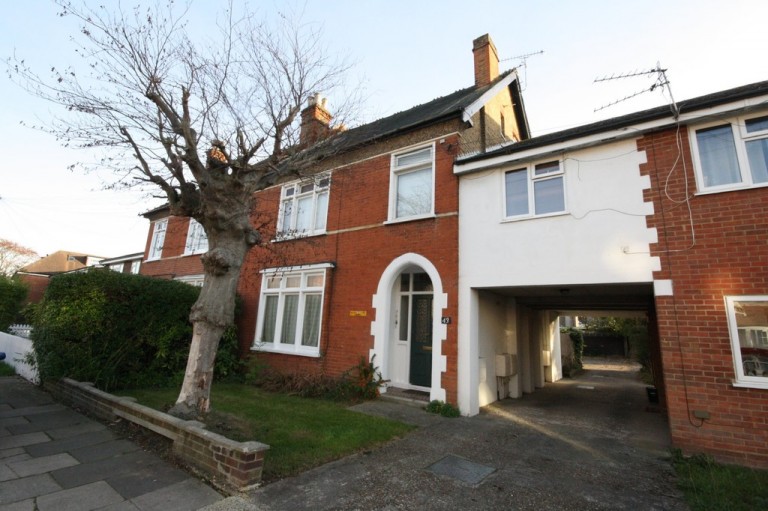 Chaucer Road, Ashford