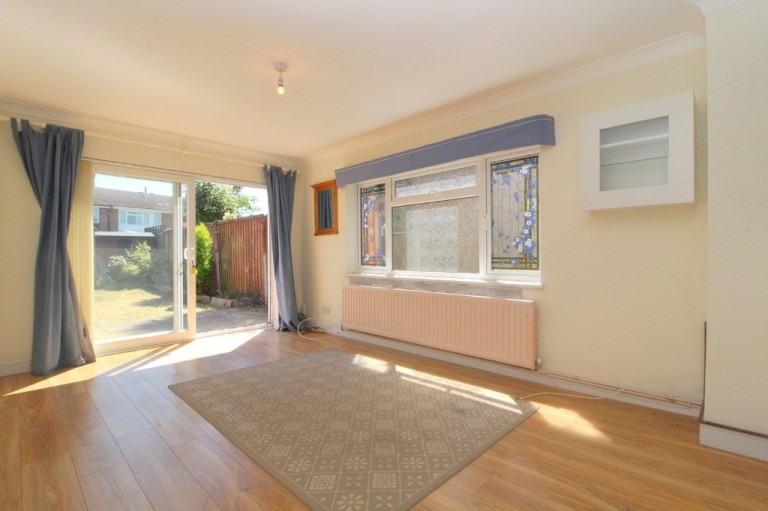 Kingsway, Staines-upon-Thames