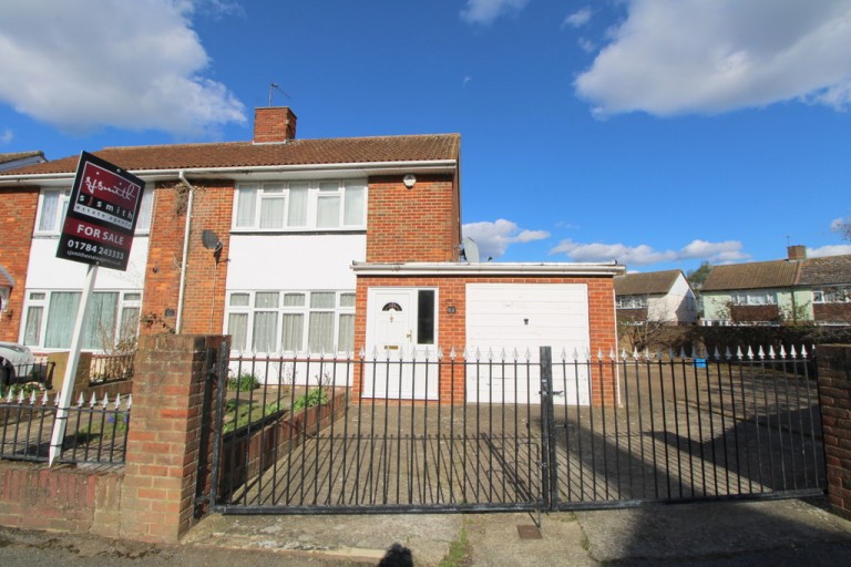 Diamedes Avenue, Stanwell