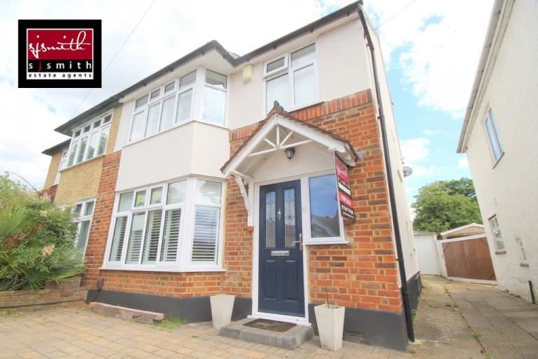 Langley Road, Staines-upon-Thames