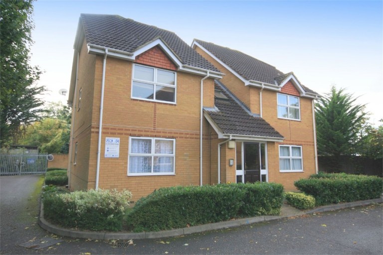 Pullmans Place, Staines-upon-Thames