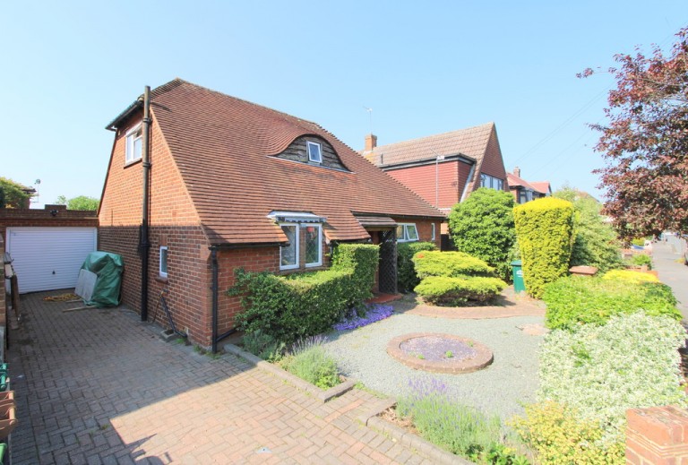 Reedsfield Road, Ashford
