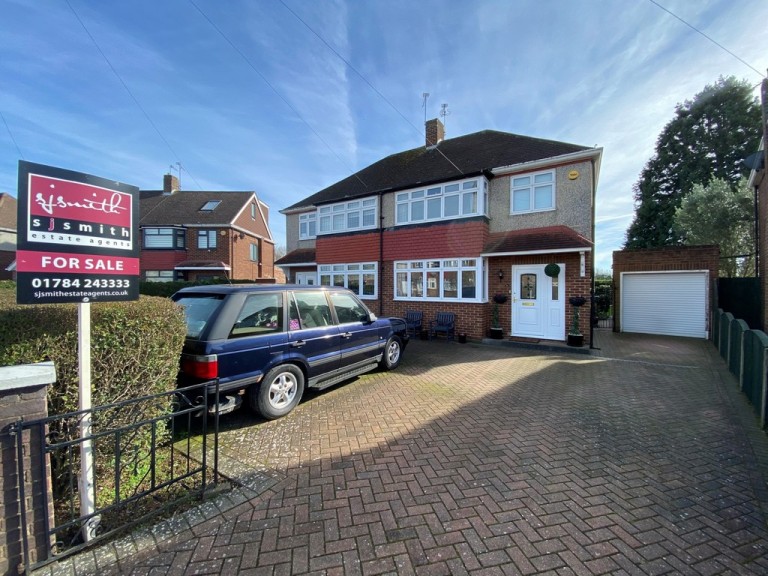 Harvest Road, Lower Feltham