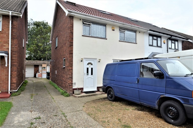 Britannia Way, Stanwell, Staines-upon-Thames