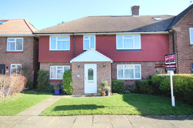 Charles Road, Staines-upon-Thames