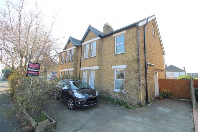 Feltham Hill Road, Ashford