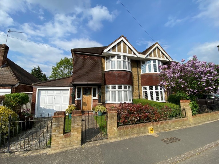 Fontmell Park, Ashford