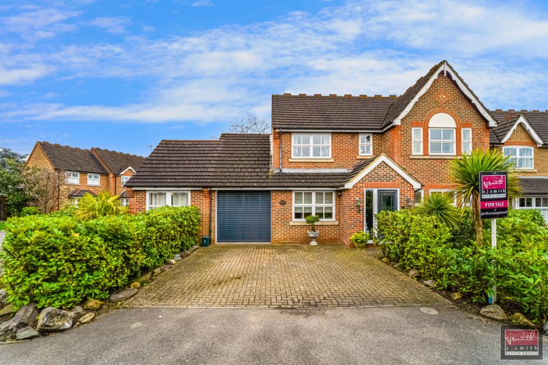 The Wickets, Ashford