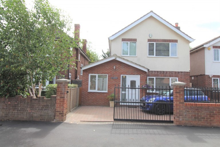 Station Crescent, Ashford