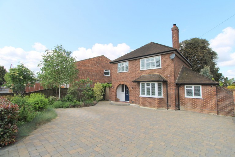 Clockhouse Lane, Ashford