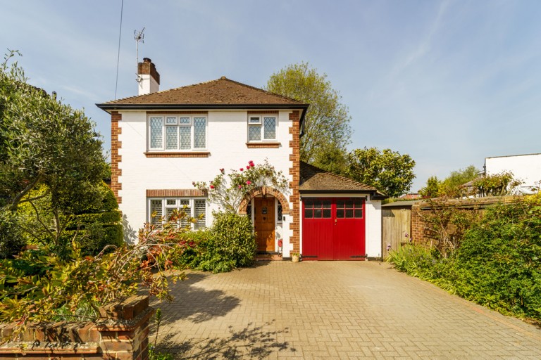 Ashview Close, Ashford