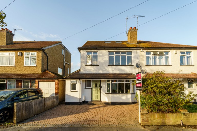 Templedene Avenue, Staines-upon-Thames