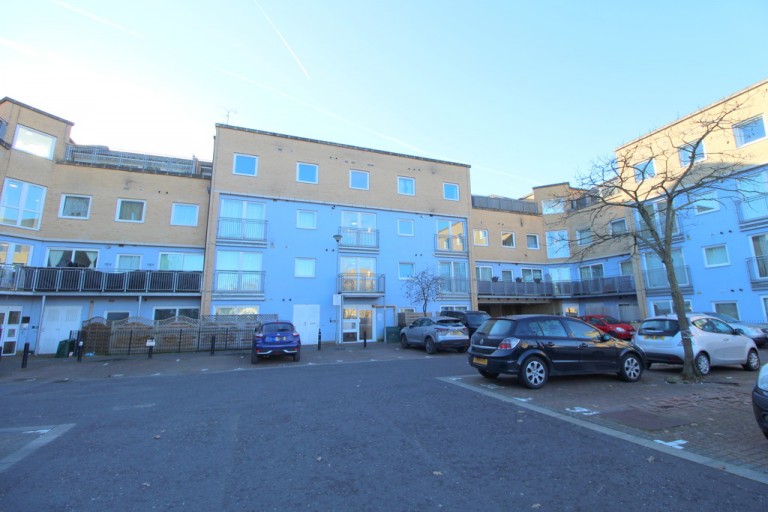 Wooldridge Close, Feltham, Greater London